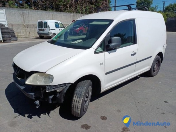 volkswagen-caddy-3-phase-1-13160392-big-3