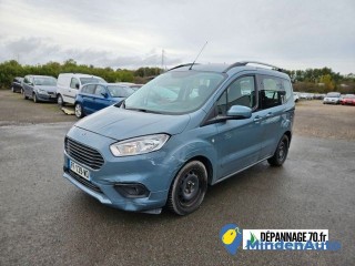 Ford Tourneo Courier Titanium 1.0 EcoBoost 101