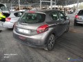 peugeot-208-12-ptec-82-active-essence-small-1