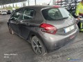 peugeot-208-12-ptec-82-active-essence-small-0