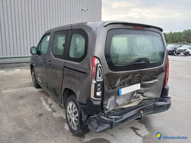 citroen-berlingo-iii-break-12i-110-essence-big-2