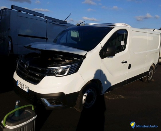 renault-trafic-gy-089-vf-big-2