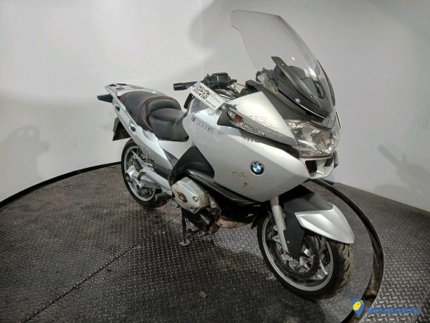 bmw-r1200rt-essence-big-1