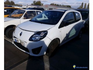 RENAULT   TWINGO  AV-758-ZE