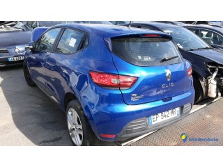 RENAULT  CLIO  EP-942-MR