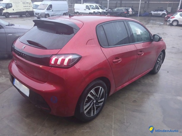 peugeot-208-ii-12-purtech-100-essence-big-1