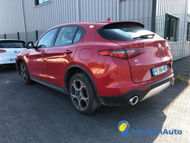 alfa-romeo-stelvio-super-q4-big-0