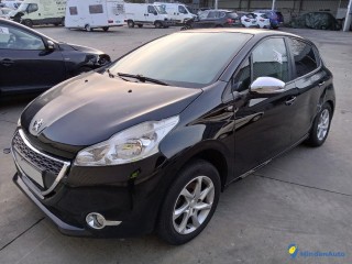 PEUGEOT 208 1.4 HDI 68 - GAZOLE