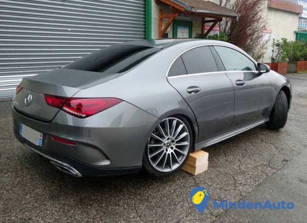 mercedes-benz-cla-220d-bva-big-1