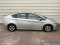 toyota-prius-136h-lounge-15-small-2