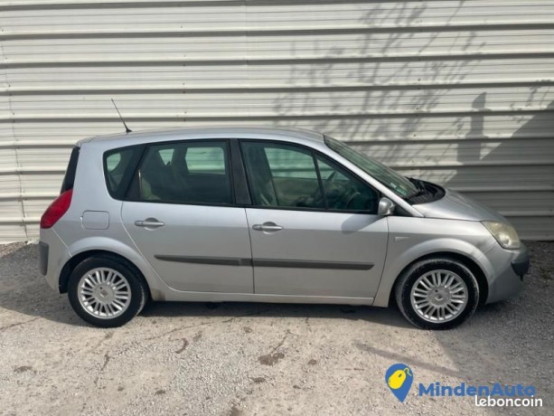 renault-scenic-19-dci-130ch-privilege-big-2