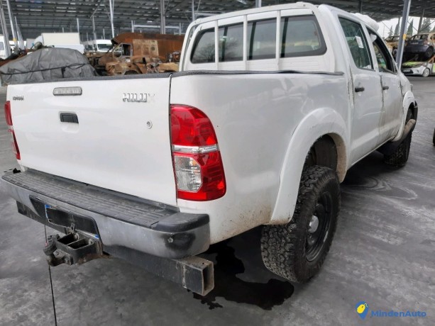 toyota-hilux-double-cab-25-d-4d-4x4-invincible-ref-312204-big-2