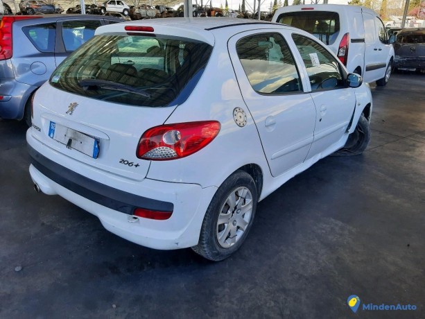 peugeot-206-14i-75ch-urban-ref-319856-big-2