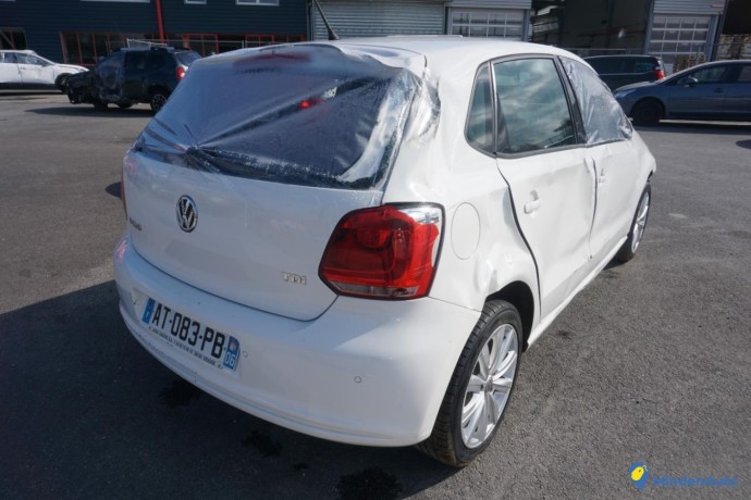 volkswagen-polo-5-polo-5-phase-1-16-tdi-16v-turbo-big-1