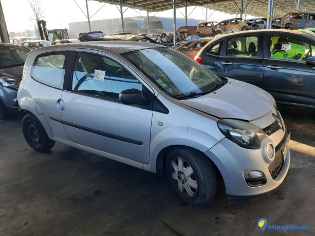 renault-twingo-ii-12-75-ref-316048-big-0