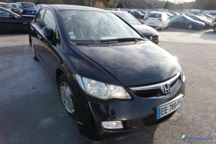 honda-civic-8-13i-hybrid-95cv-big-3