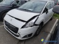 peugeot-5008-1-20-hdi-16v-turbo-small-3