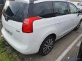 peugeot-5008-1-20-hdi-16v-turbo-small-1