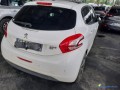 peugeot-208-16-e-hdi-115-feline-ref-322430-small-1