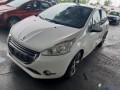 peugeot-208-16-e-hdi-115-feline-ref-322430-small-2