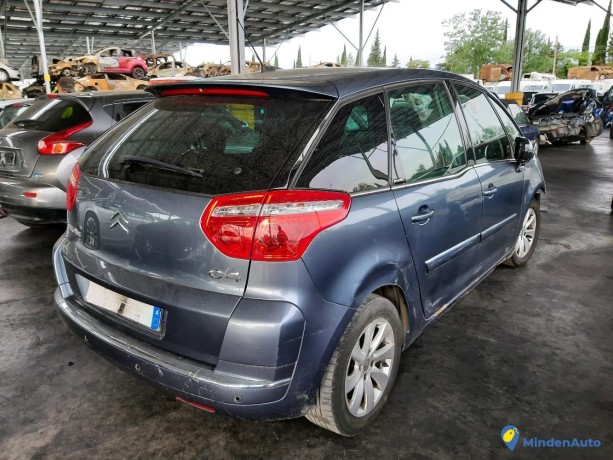 citroen-c4-picasso-16-hdi-110-ref-321435-big-1