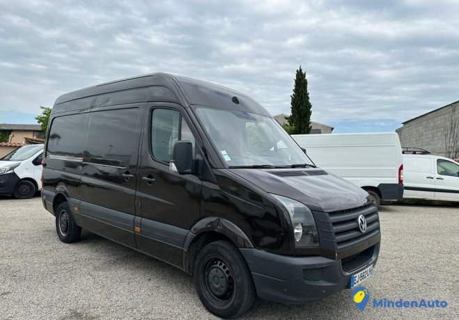 volkswagen-crafter-20tdi-140-2017-gps-big-3