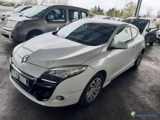 RENAULT MEGANE III COUPE 1.5 Réf : 318564  CARTE GRISE