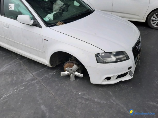 audi-a3-ii-20-tdi-140-sportback-ref-320340-big-3