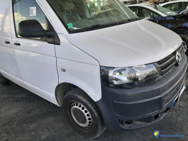 volkswagen-transporter-v-20-tdi-100-cour-ref-298174-big-0