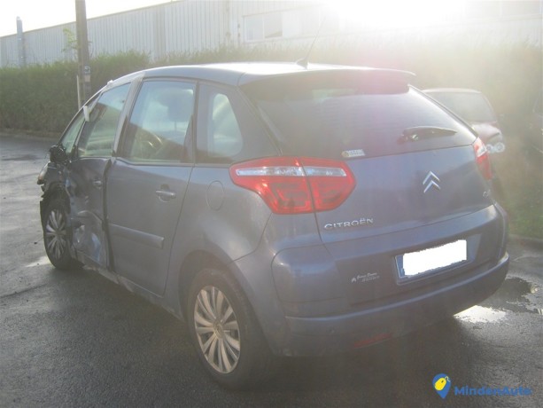 citroen-c4-picasso-pack-16-hdi-n6920-big-1