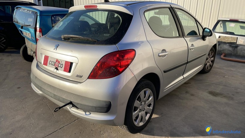 peugeot-207-phase-1-big-3