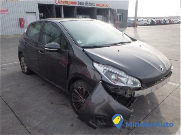 peugeot-208-active-12-puretech-82-82cv-61kw-big-1