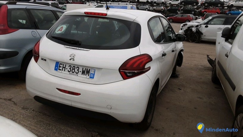 peugeot-208-eh-383-wm-big-0