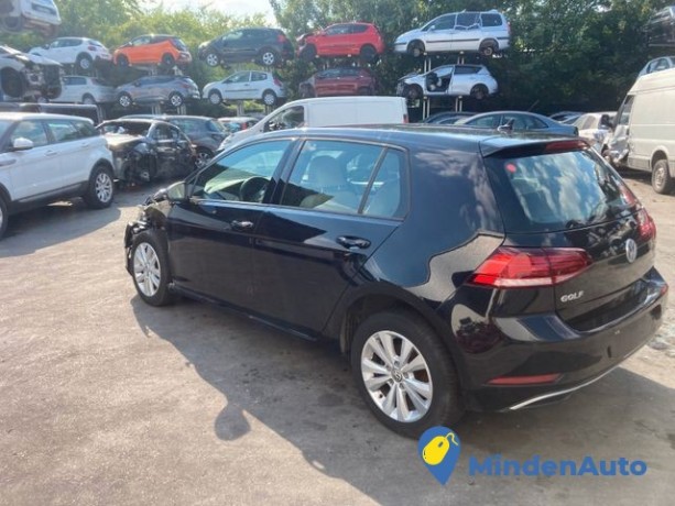 volkswagen-golf-20-tdi-dsg-bmt-comfortline-big-2