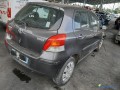 toyota-yaris-ii-13-vvti-100-ref-322503-small-1