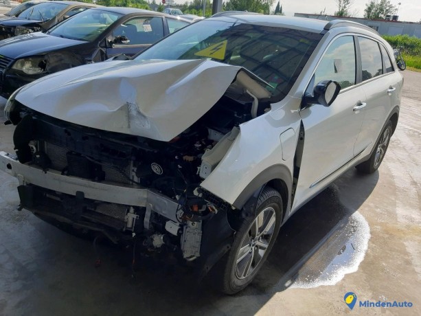 kia-niro-16-hybride-plug-in-141-active-ref-324372-big-3