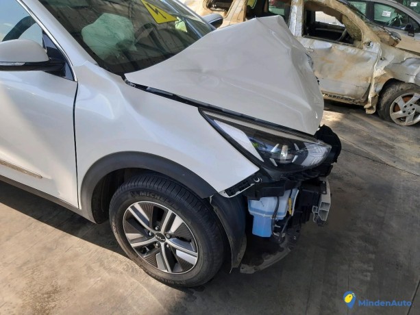 kia-niro-16-hybride-plug-in-141-active-ref-324372-big-2