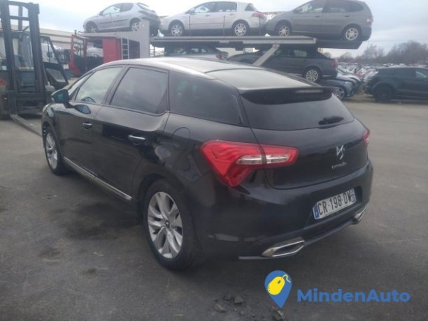 citroen-ds5-16l-hdi-115-big-2