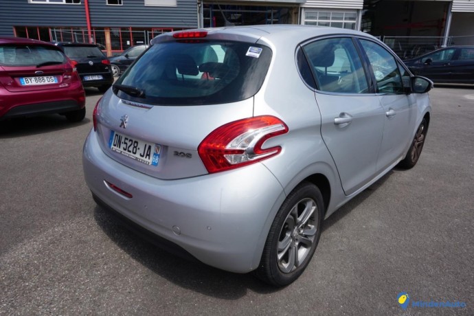 peugeot-208-12vti-12v-82-allure-edition-lp-80820-big-2