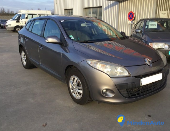 renault-megane-iii-estate-15dci-110-ref-0176231-big-2