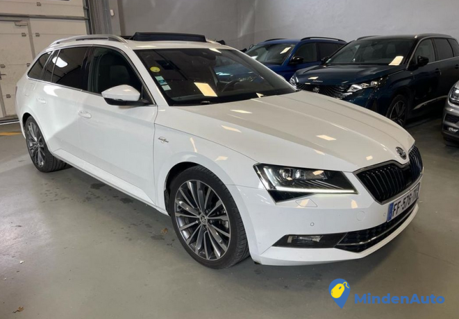 skoda-superb-2otdi-15ocv-laurin-klementi-2o19-big-0