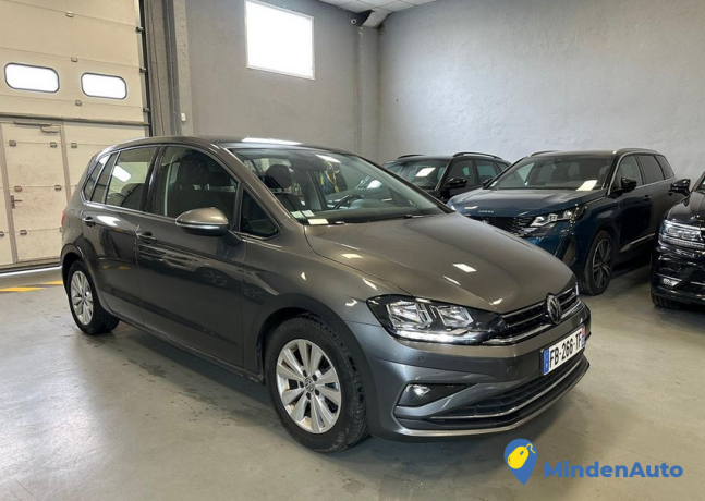 volkswagen-golf-sportsvan-16tdi-116cv-dsg-2018-big-3