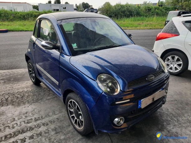 microcar-due-ref-325436-big-1