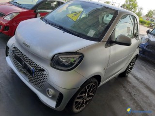 SMART FORTWO III COUPE EQ PRIME 82 Réf : 324241