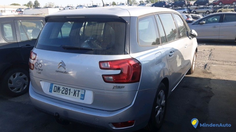 citroen-c4-picasso-dm-281-xt-big-1