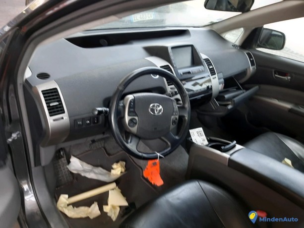 toyota-prius-ii-hybrid-110h-ref-324420-big-4