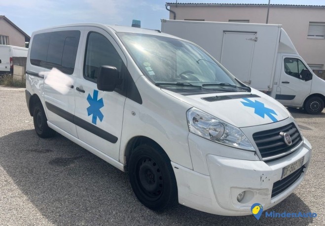 fiat-scudo-20jtd-130cv-ambulance-de-2o14-big-1