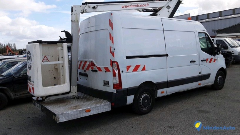 renault-master-iii-nacelle-dt-246-bd-big-2