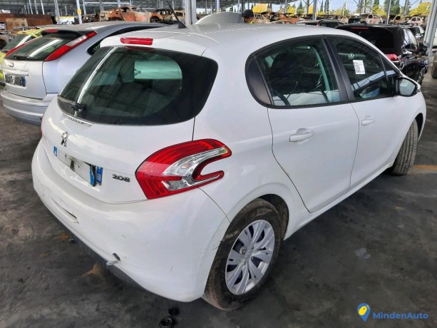 peugeot-208-14-hdi-68-business-ref-310796-big-1