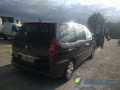 peugeot-807-22l-hdi-130-small-3